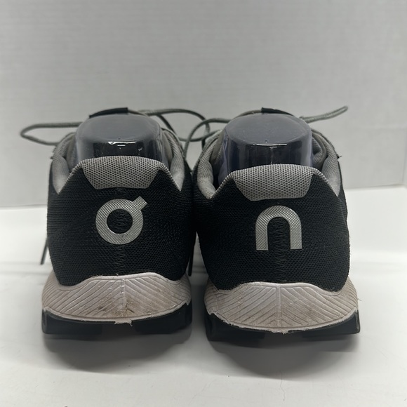ON Running On Clouds Sneakers Shoes Running Gray Black Men's Size 10.5 - Picture 2 of 12
